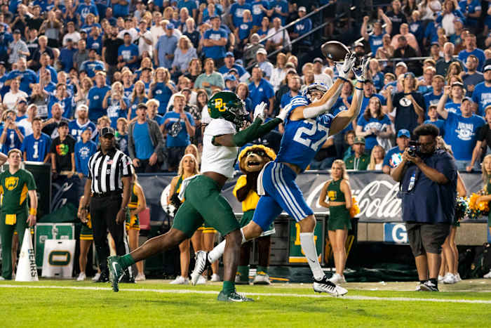 BYU wide receiver Chase Roberts hauls in a touchdown against the Baylor Bears in week 2.